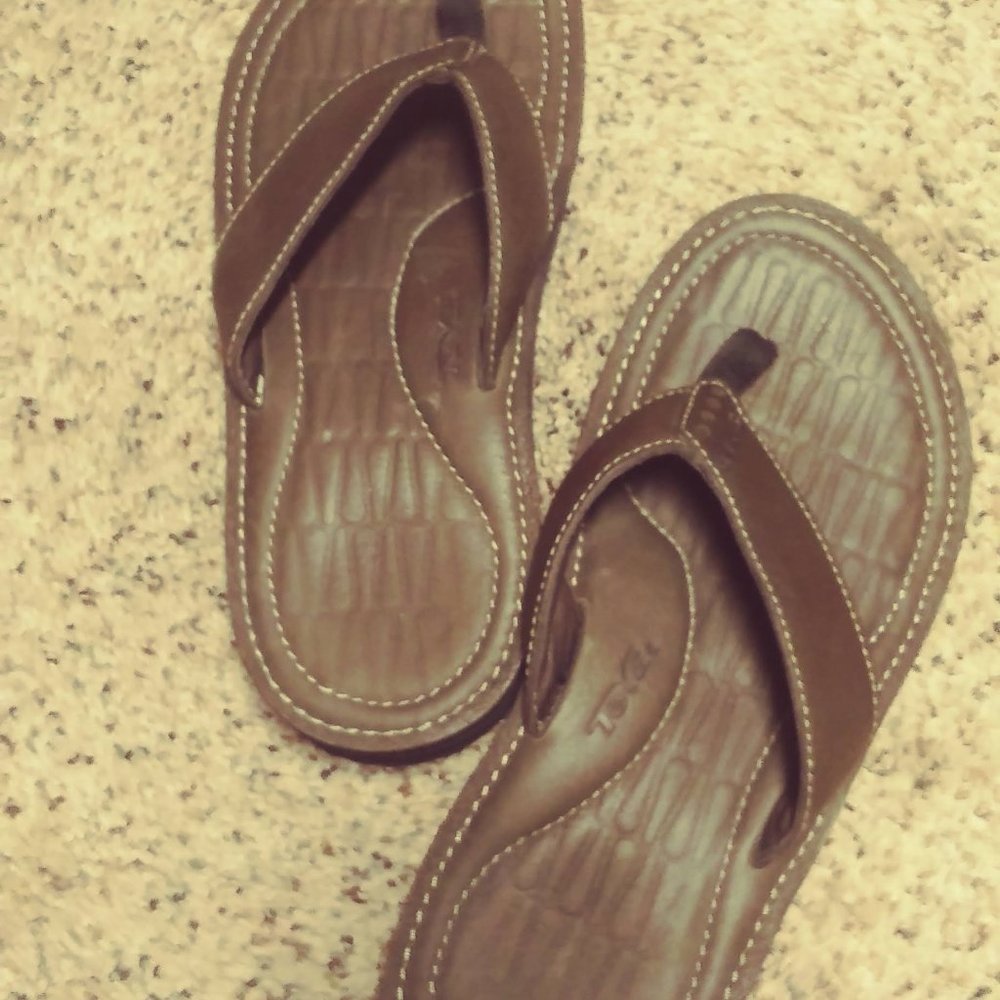 Teva Mens Leather sandals